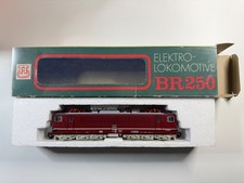 BTTB E Lok 02330  BR 250